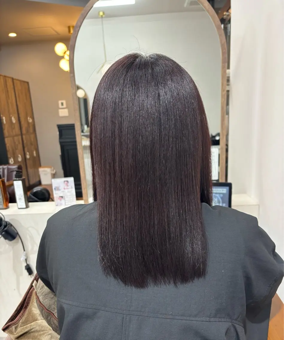 セミロング カラー ブリーチ ブリーチなしカラー ピンクカラー 透明感カラー/ SHIN🎀のヘアスタイル