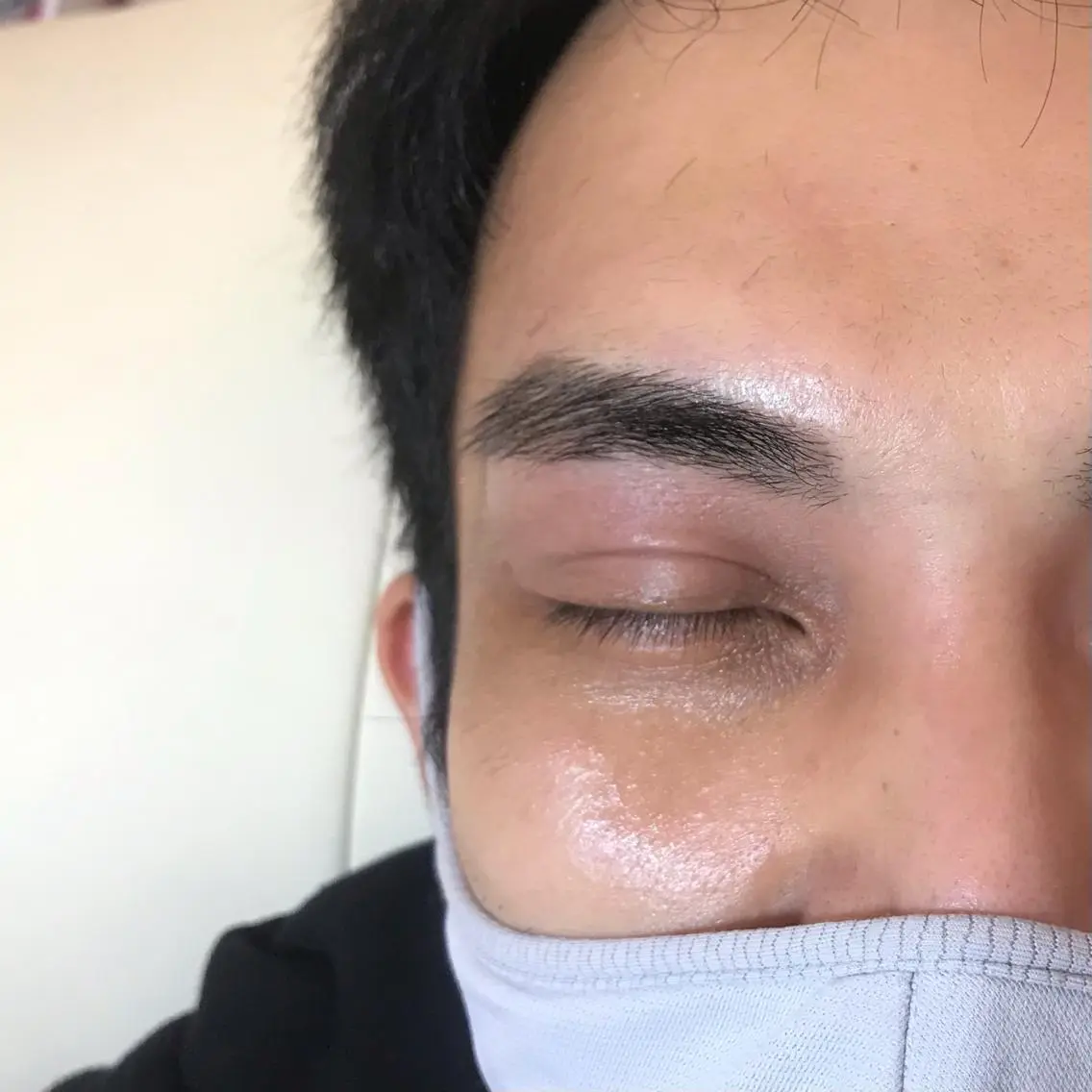 ワックス脱毛 眉カット その他(アイブロウ) étora 恵比寿店のマツエク・マツパデザイン