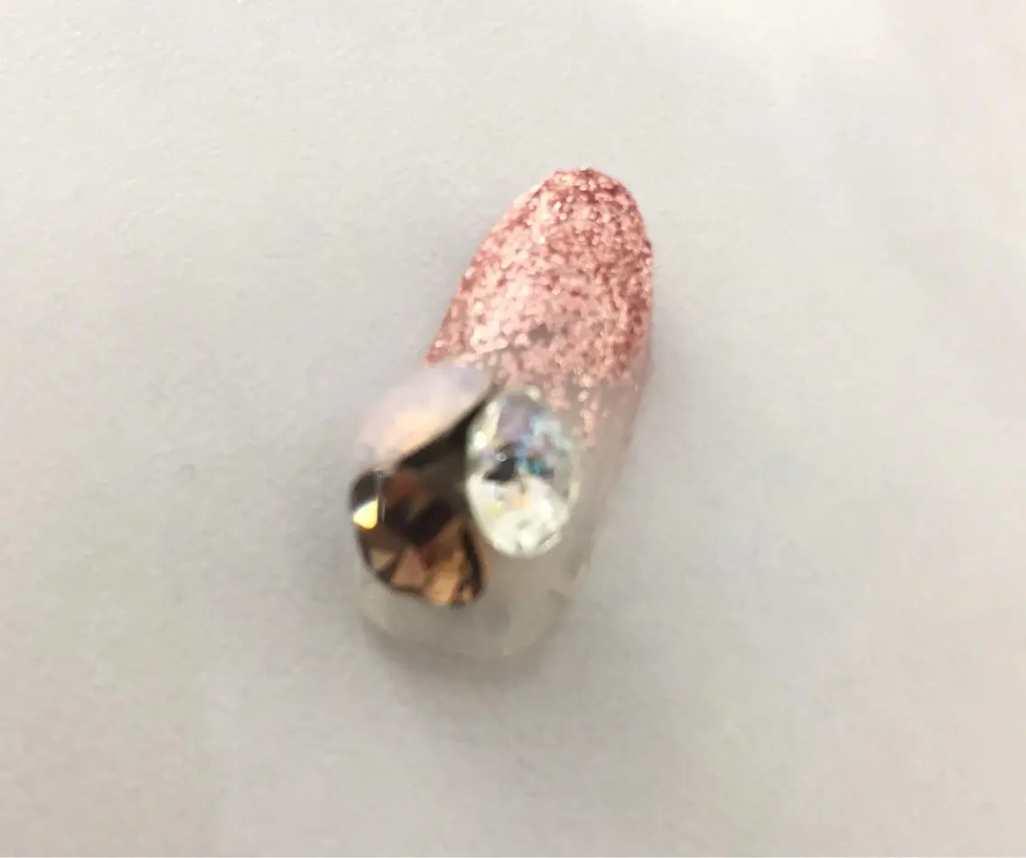 ネイル ストーンネイル パラジェル取扱サロン rosa nailのネイルデザイン