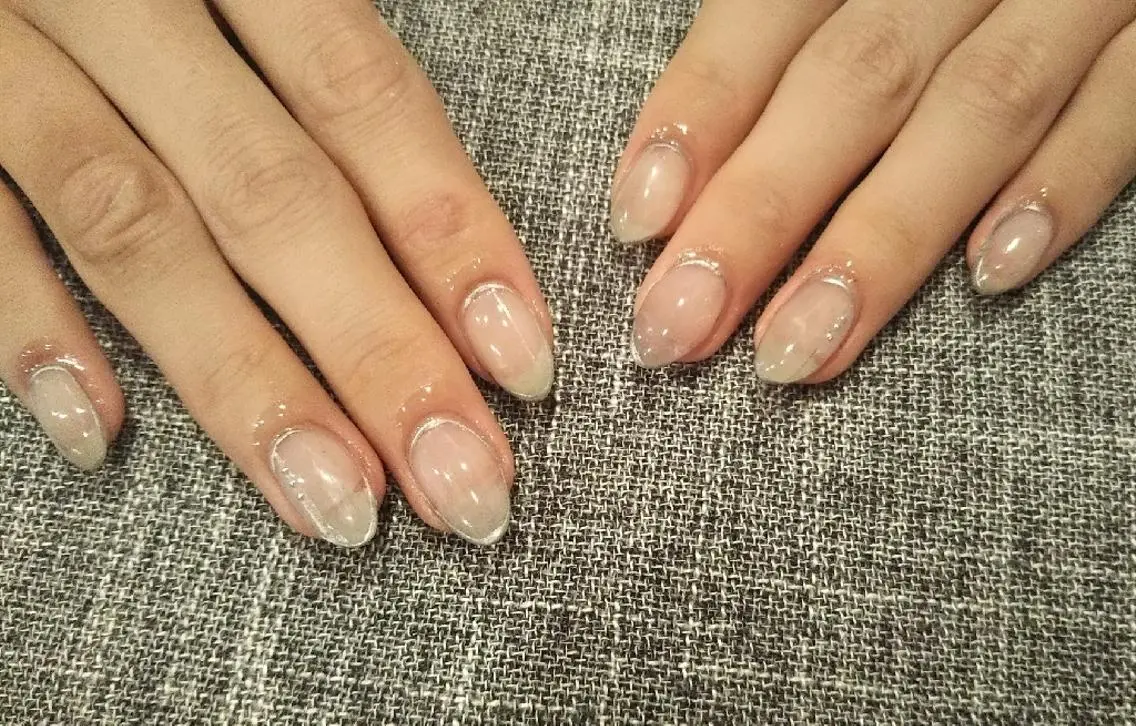 ネイル シルバー ハンドネイル private salon mieのネイルデザイン