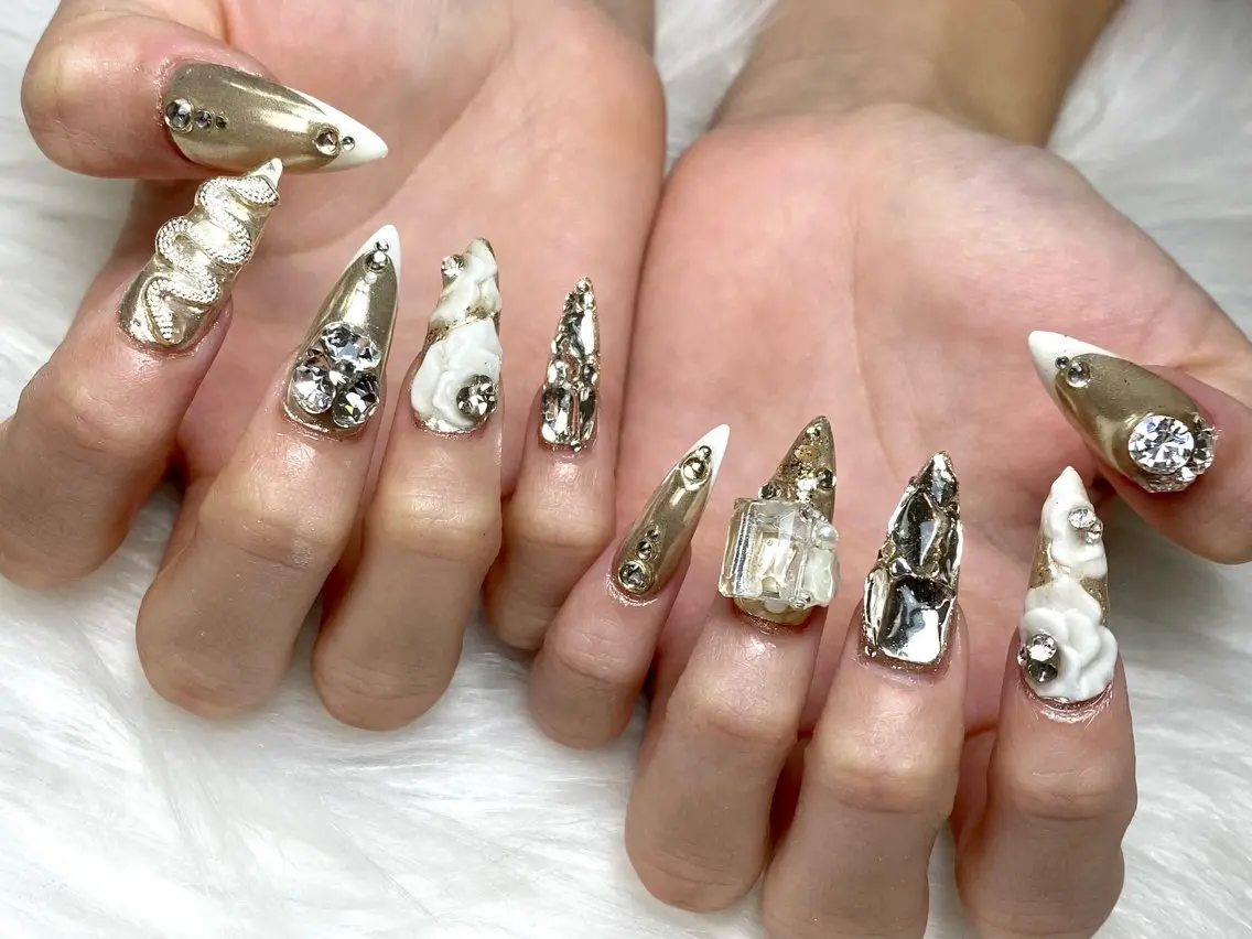 ネイル アートネイル ジェルネイル マグネットネイル ミラーネイル ストーンネイル ハンドネイル nailsalon e'clatのネイルデザイン