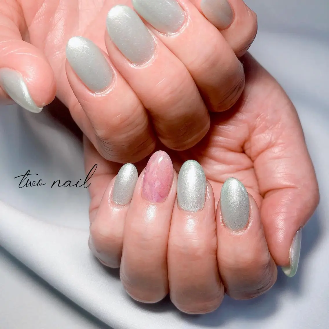 ネイル アートネイル フットネイル ハート ニュアンスネイル ホワイト two nailのネイルデザイン