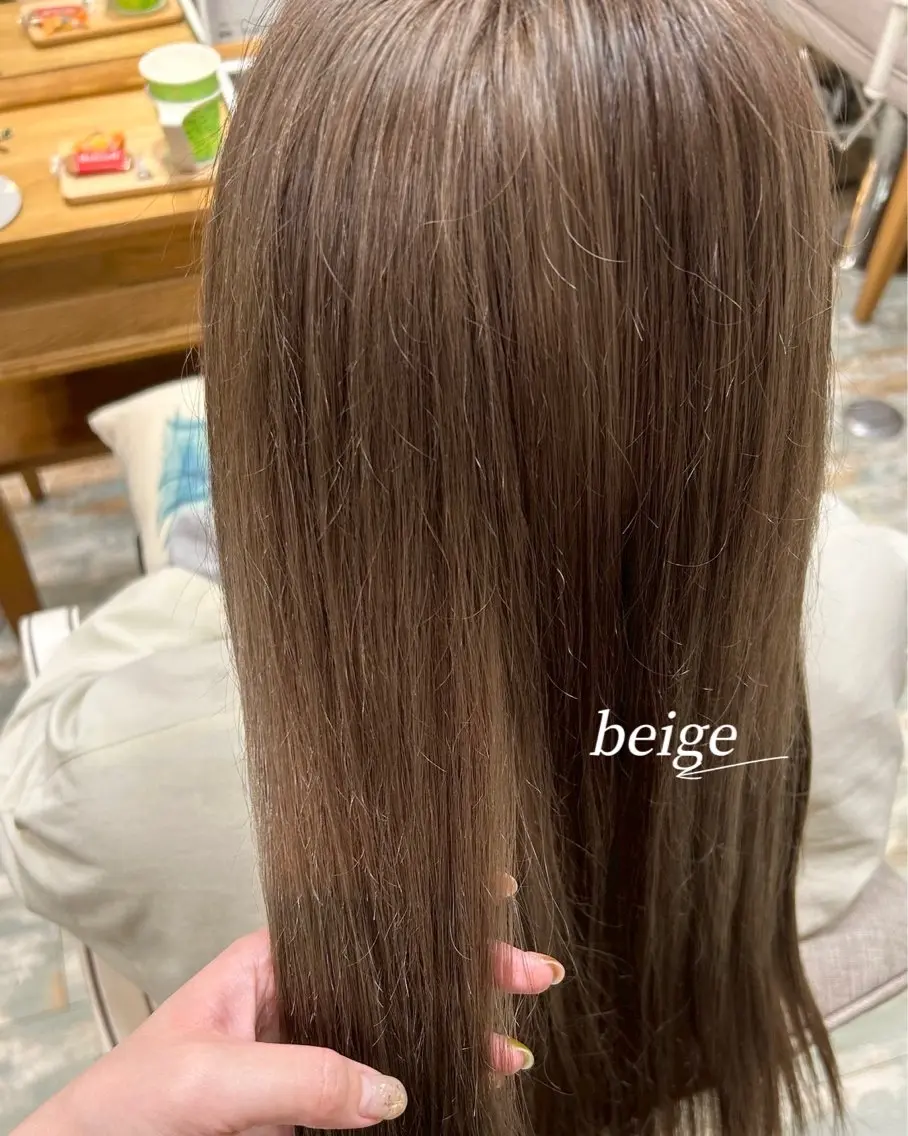 セミロング カラー ブリーチ 🎀ブリーチなし カラーyui🎀のヘアスタイル