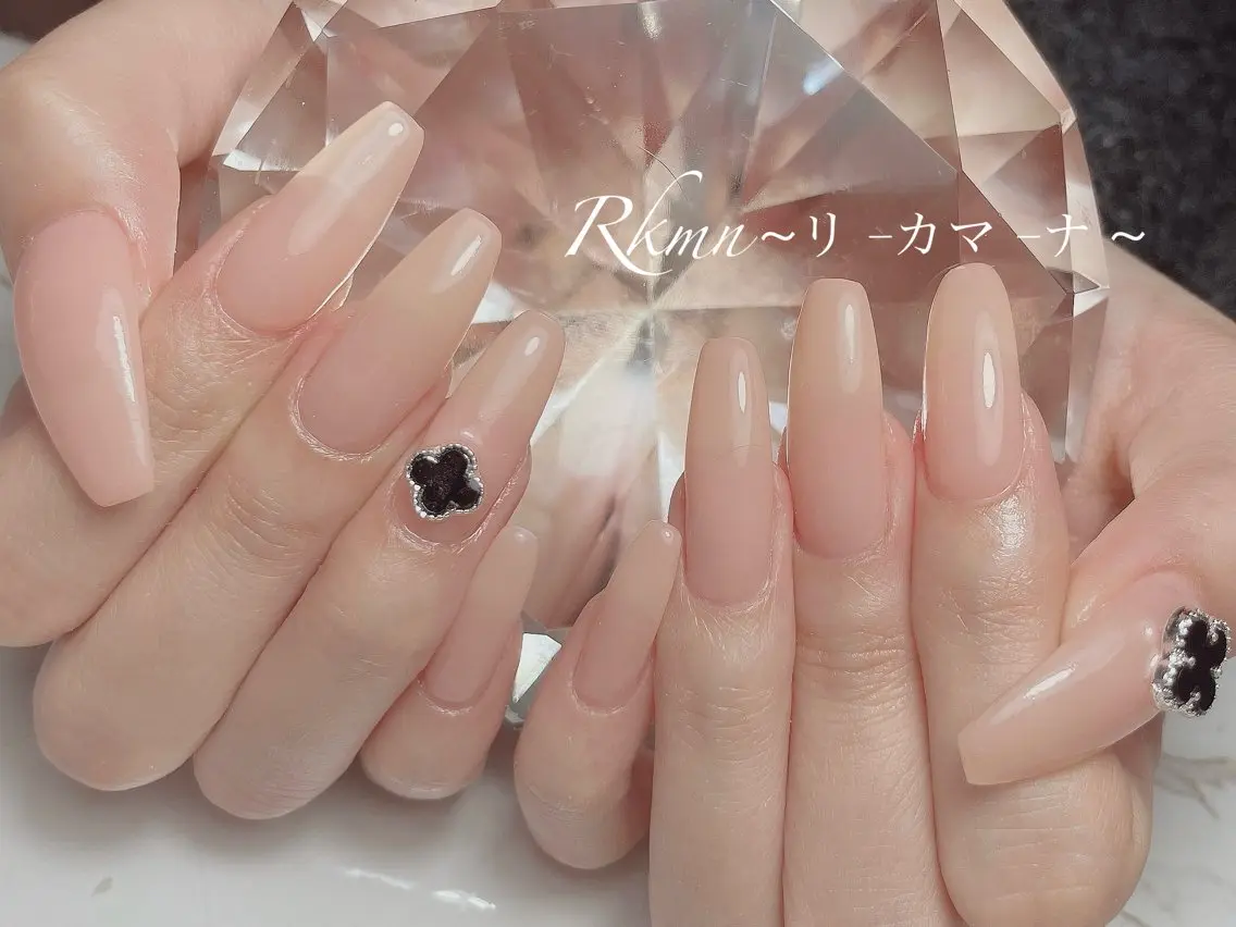 ネイル アートネイル 持ち込み スカルプネイル シンプルネイル ハンドネイル フットネイル ハンドケア Rkmn ~リ-カマ-ナ~のネイルデザイン