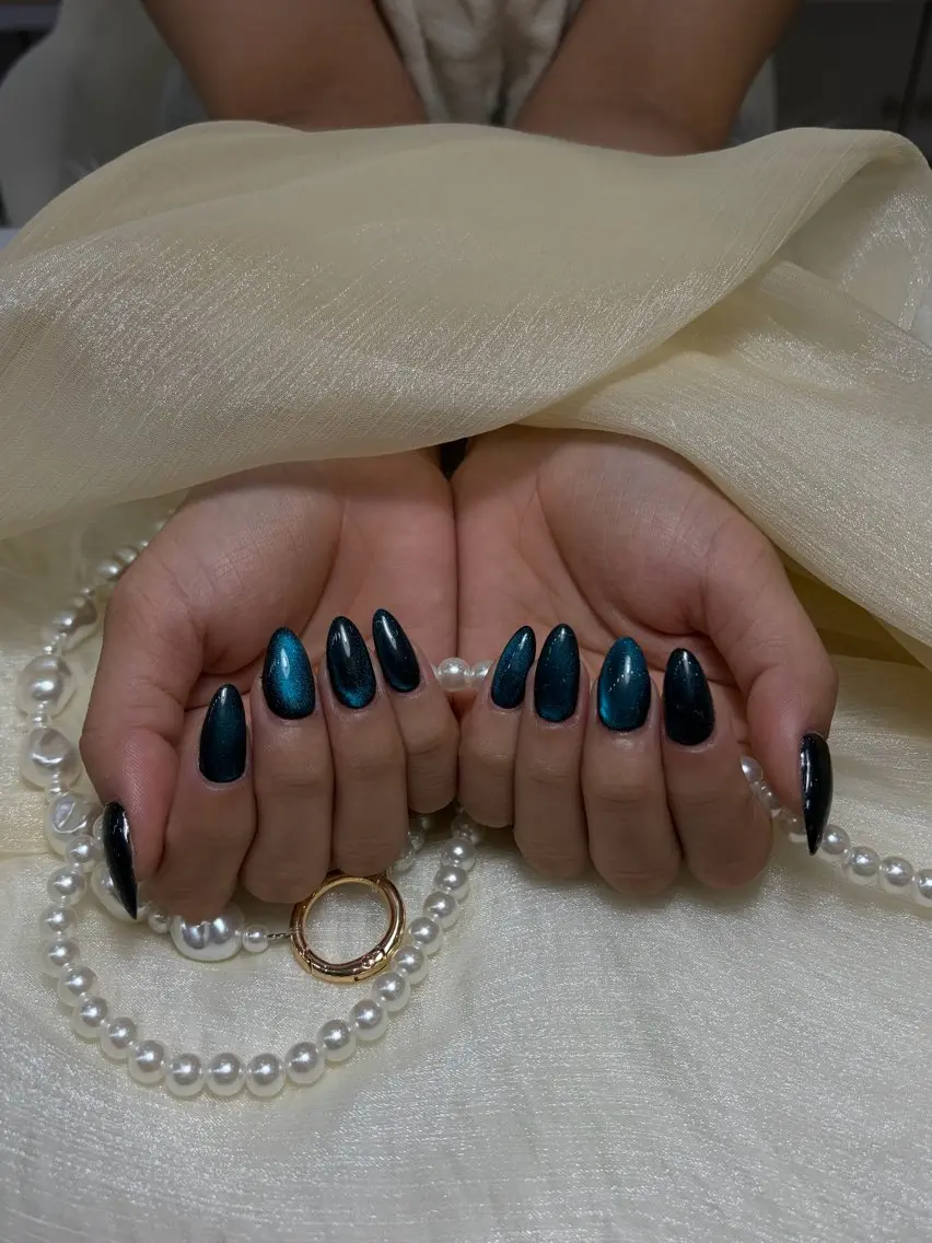 ネイル マグネットネイル CHILL NAILのネイルデザイン