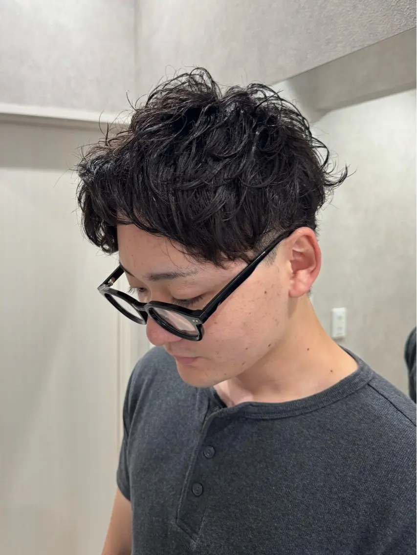 ショート パーマ メンズ カット パーマ 遠藤雄人/メンズ /センターパートのヘアスタイル