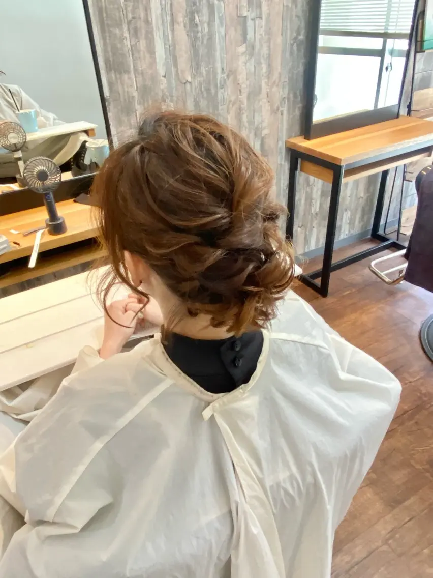 ショート ヘアアレンジ ヘアセット Luzir⭐︎ GEN⭐︎のヘアスタイル