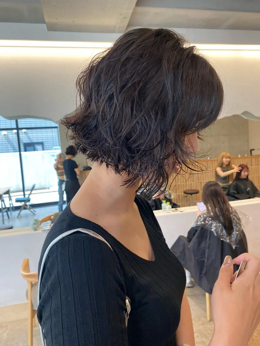 ショート カラー パーマ カット パーマ トリートメント Saki/レイヤー/ 柔らかカラーのヘアスタイル