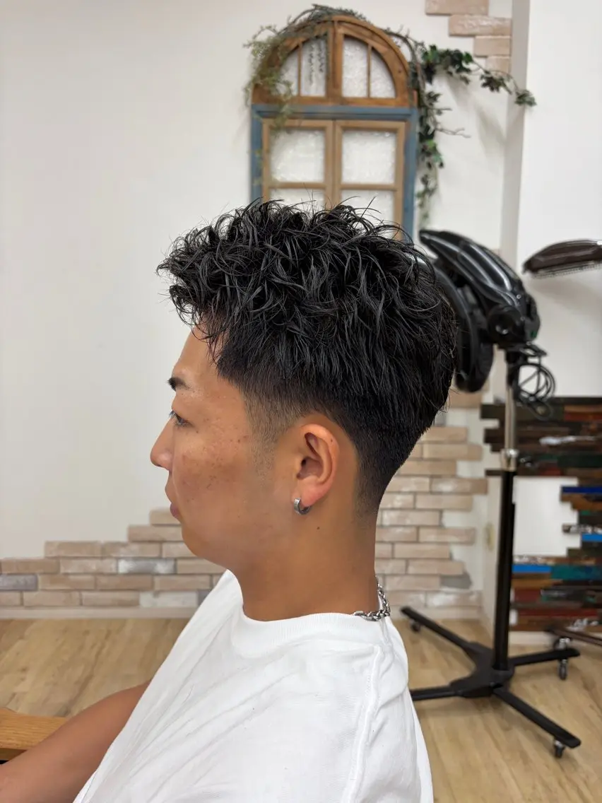 メンズ カット パーマ 三浦 光汰のヘアスタイル
