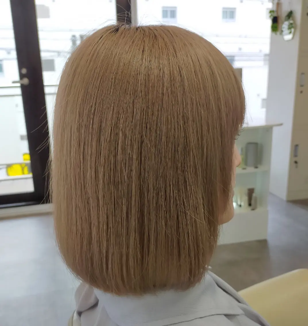 ミディアム カット SiLO 🎀 𝕂𝕒𝕟𝕟𝕒のヘアスタイル