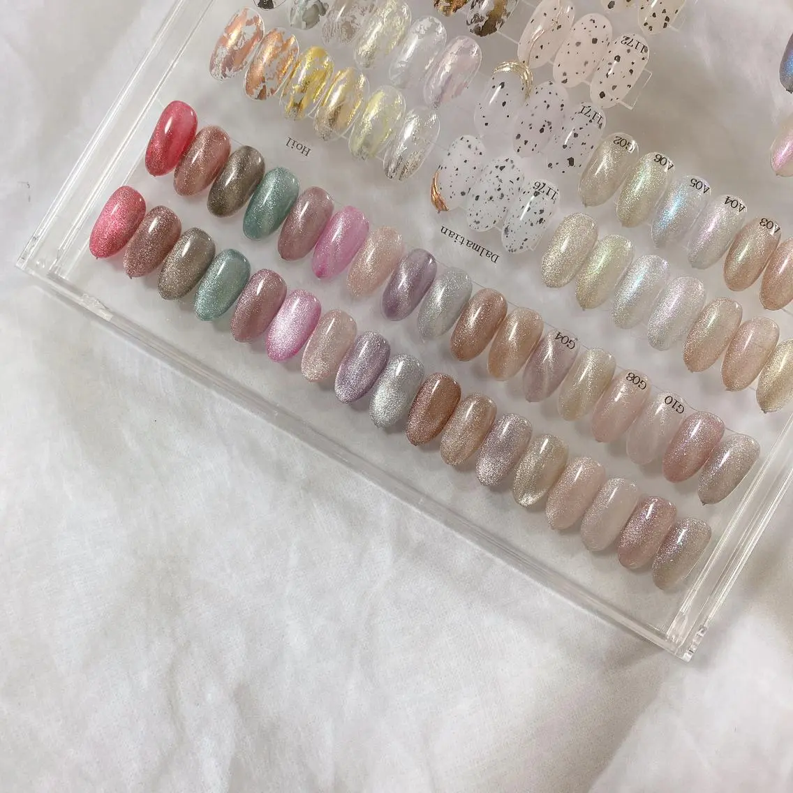 ネイル マグネットネイル ハンドネイル SOL NAILのネイルデザイン