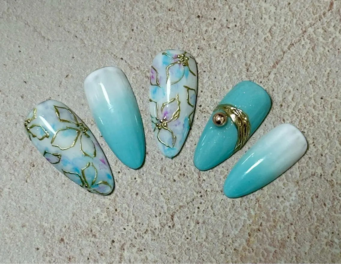ネイル マグネットネイル ニュアンスネイル ワンカラーネイル 夏ネイル Mai’s nailのネイルデザイン