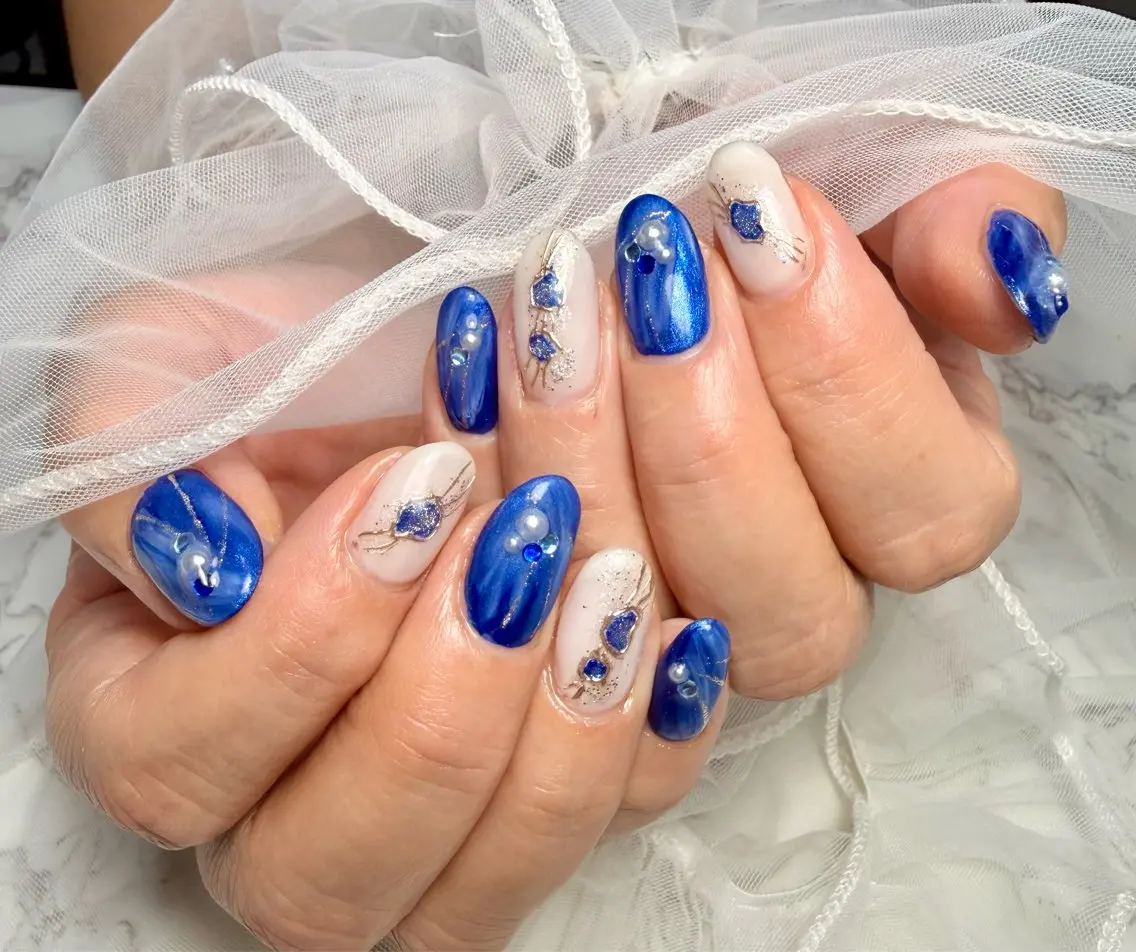 ネイル アートネイル チークネイル フラッシュネイル フラッシュマグ フレンチネイル Mai’s nailのネイルデザイン