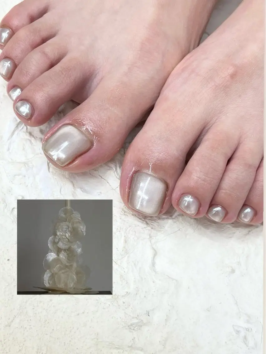 ネイル フットネイル ジェルネイル マグネットネイル ニュアンスネイル ワンカラーネイル フットネイル Bana_ Nailのネイルデザイン