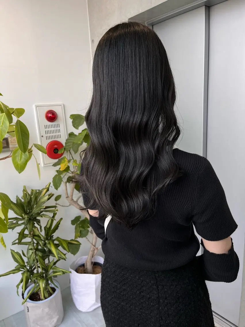 セミロング カラー カット ヘアカラー トリートメント 🌫️大人韓国ヘア 🌫️naoyaのヘアスタイル