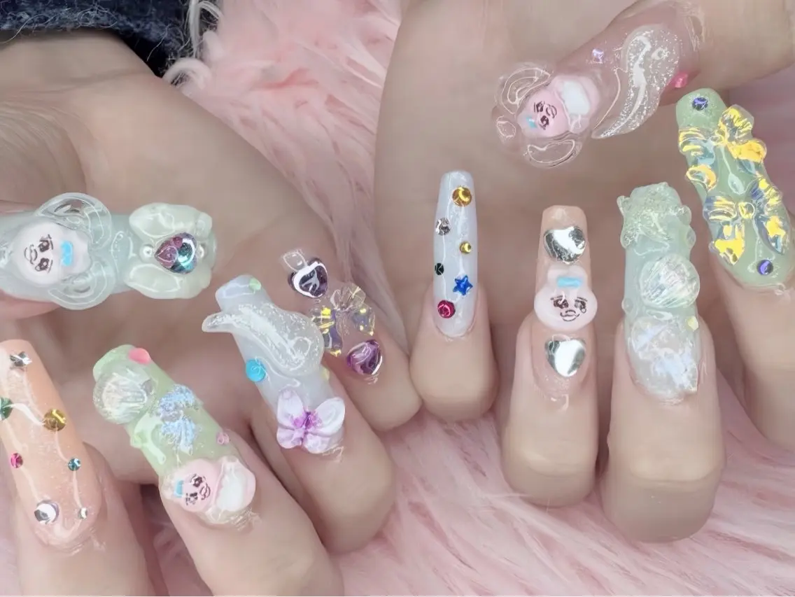 ネイル アートネイル フレンチネイル ジェルネイル 韓国ネイル ミラーネイル Rin Nail 新大久保店のネイルデザイン