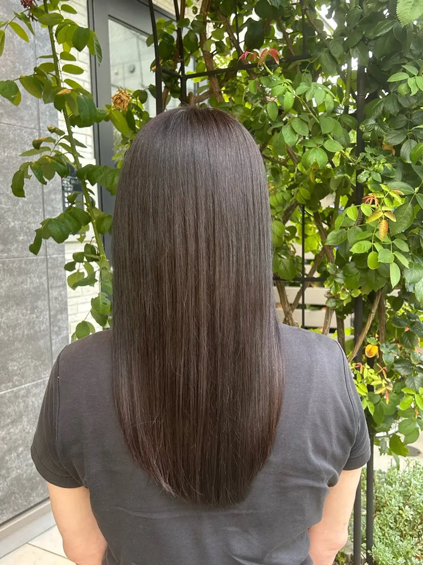 ロング カット 福本 菜緒のヘアスタイル