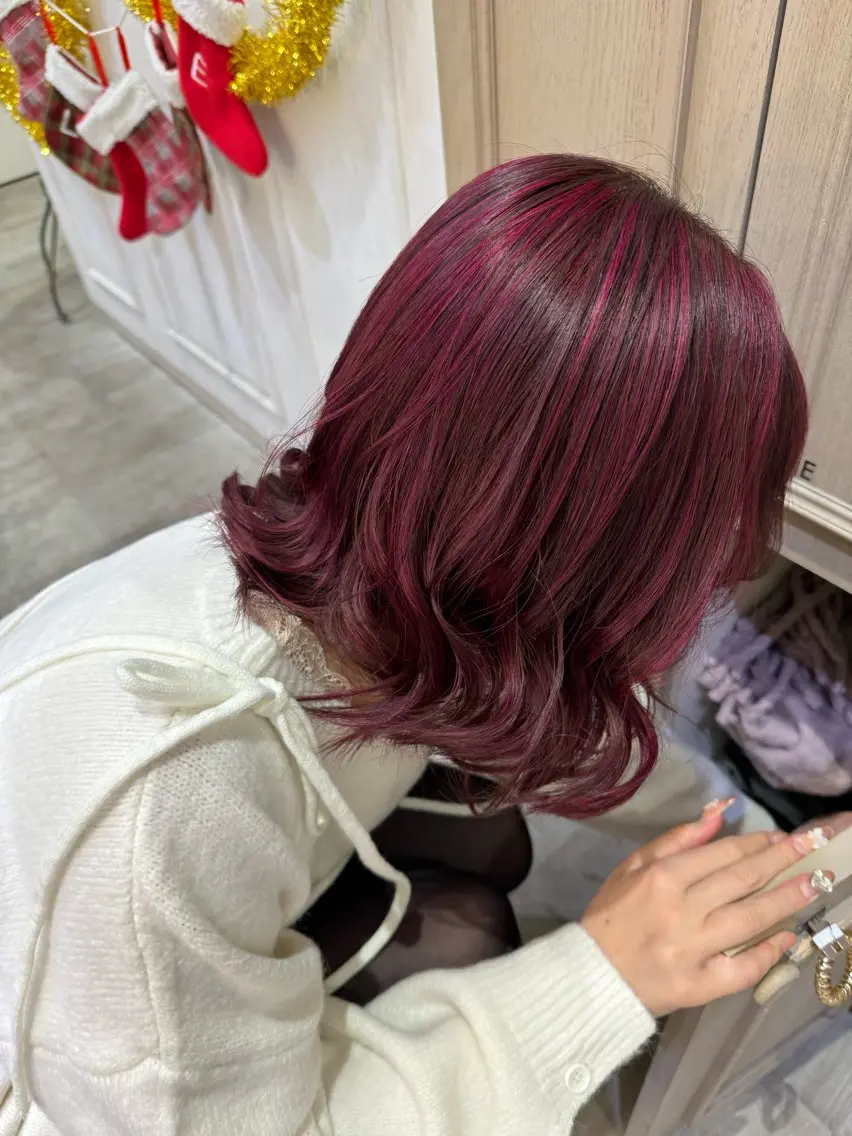 ミディアム カラー ブリーチ ヘアカラー トリートメント 横浜🍒ルーツカラー エクステ／RIEのヘアスタイル