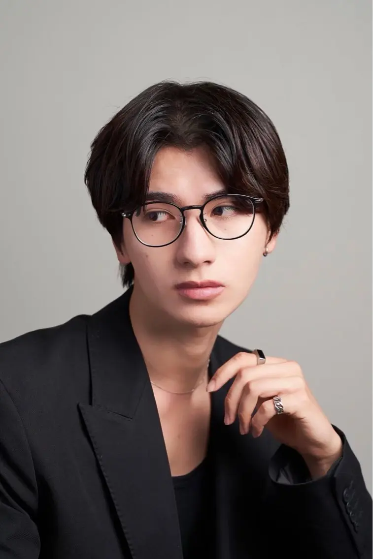 💥当日限定価格💥メンズカット✂️+シャンプー🧴/マッシュ/センターパート/刈り上げ/韓国風/の写真