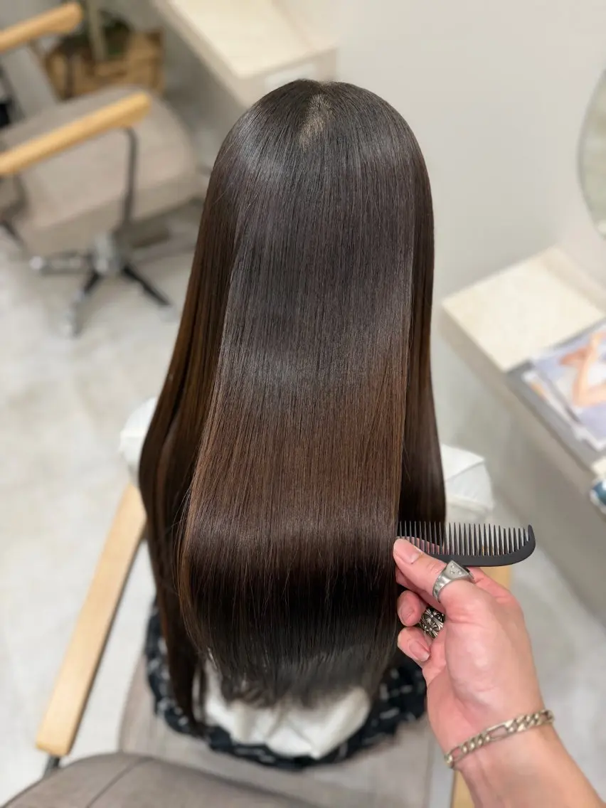 ロング カット トリートメント 城崎如哉 /縮毛矯正のヘアスタイル