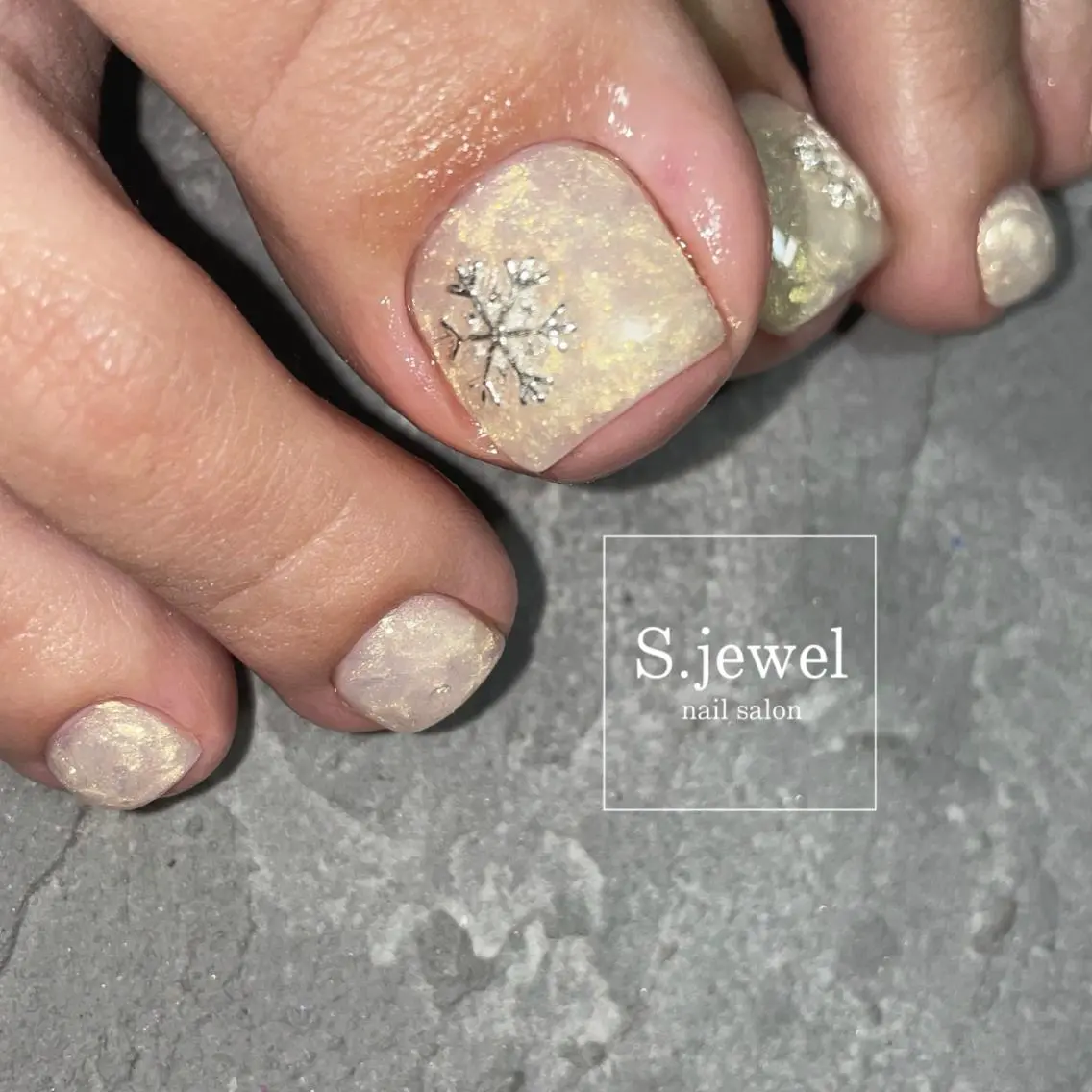 ネイル S. JEWELのネイルデザイン