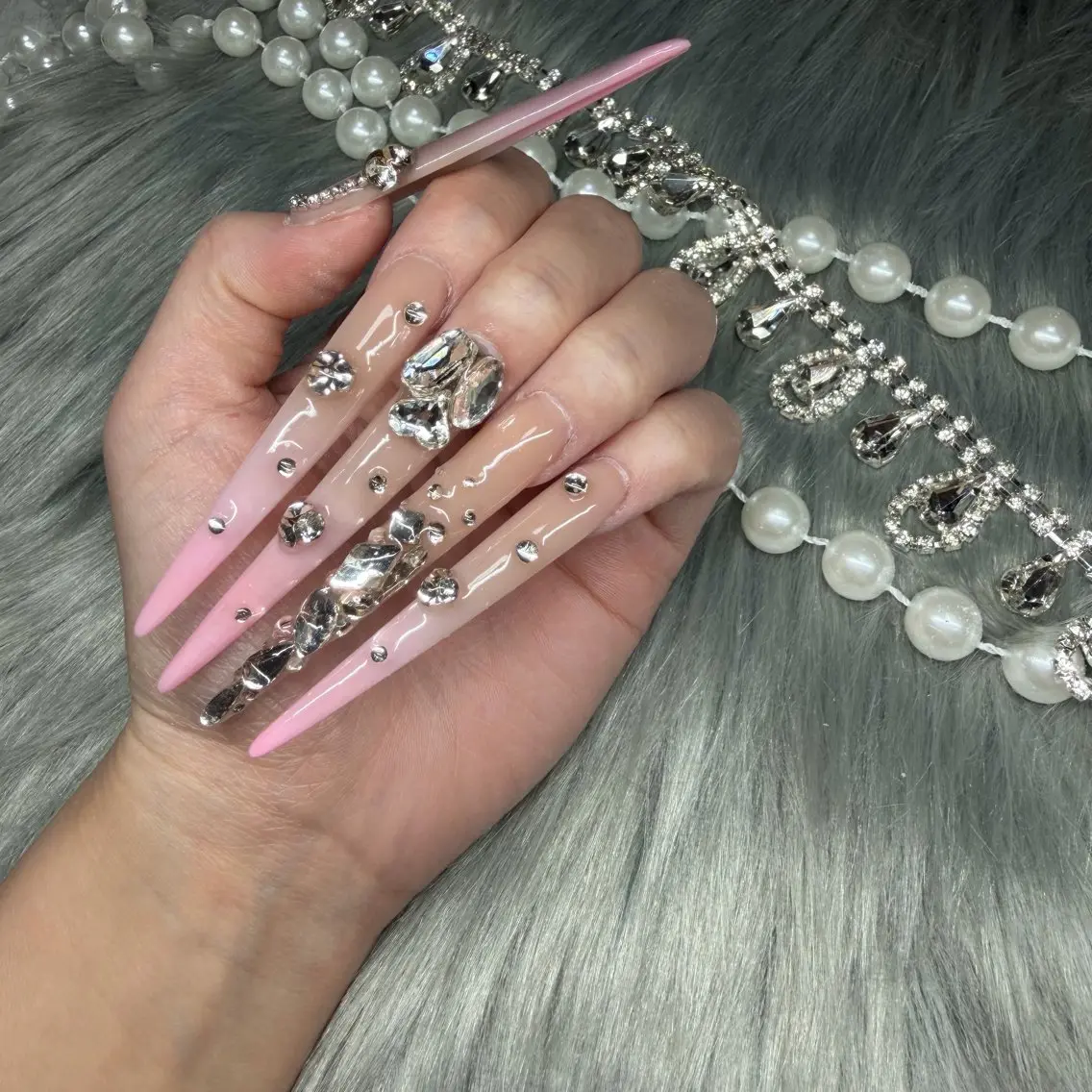 ネイル フレンチネイル ジェルネイル グラデーション 韓国ネイル ロングネイル ハンドネイル Nail Salon Growのネイルデザイン