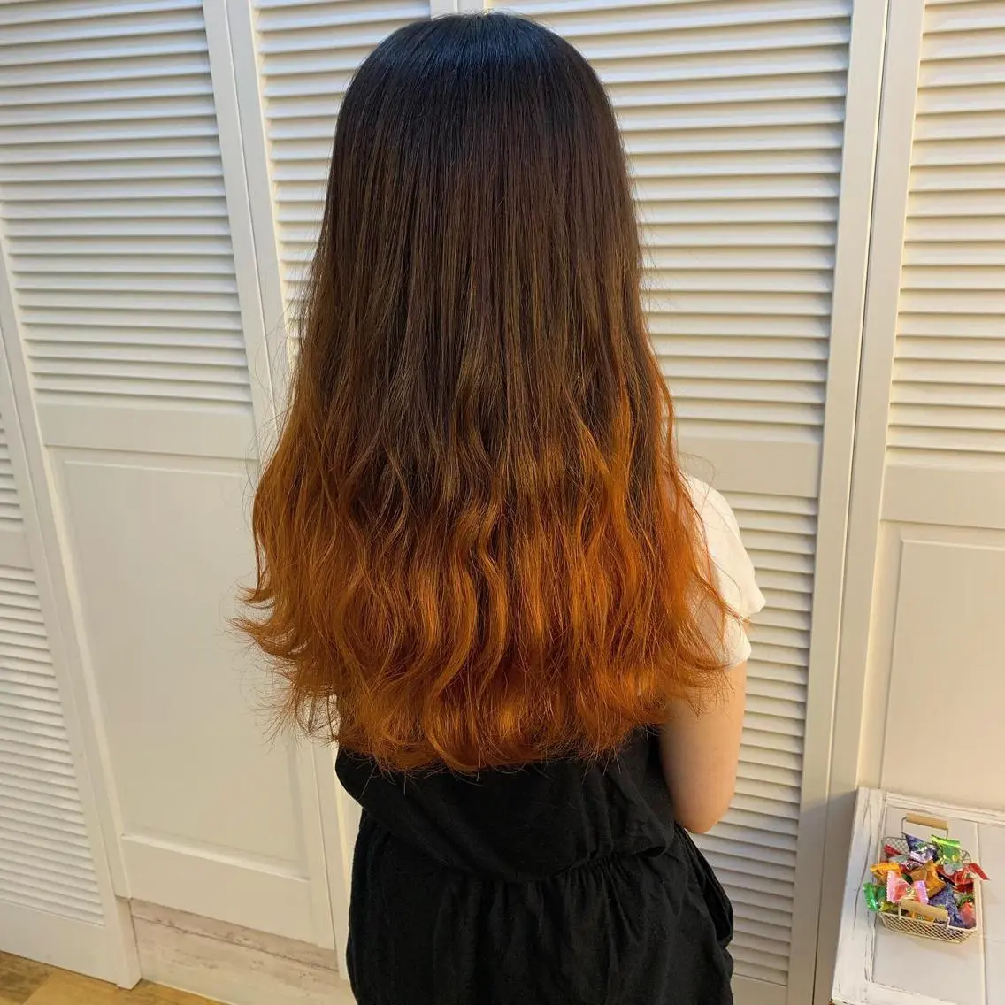 カラー 天野 利咲のヘアスタイル
