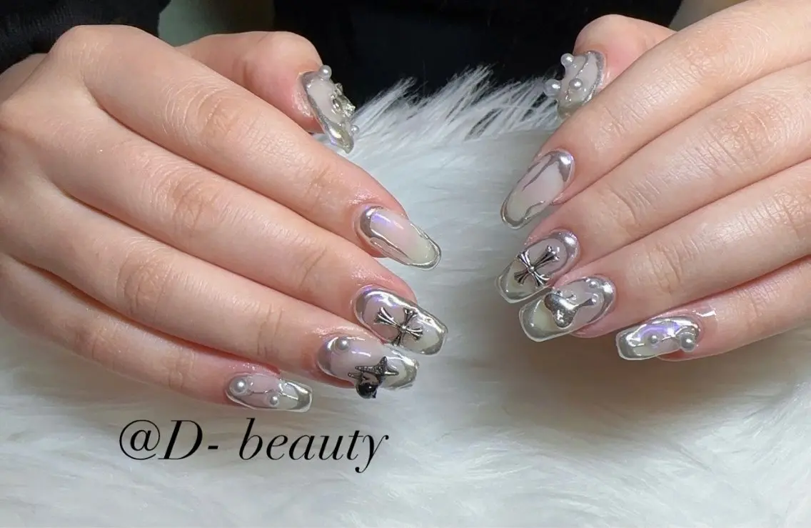 ネイル D-BEAUTY Nailsalonのネイルデザイン