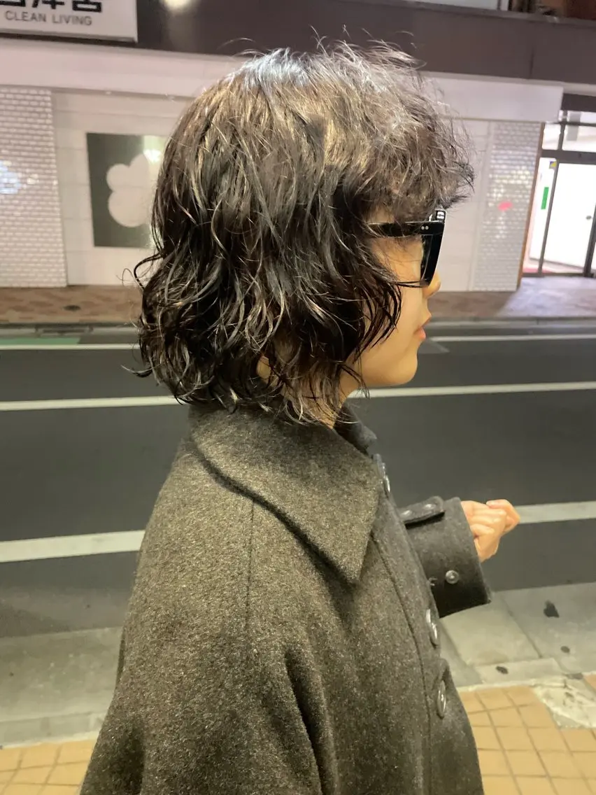 ショート パーマ mio /ハイトーンのヘアスタイル