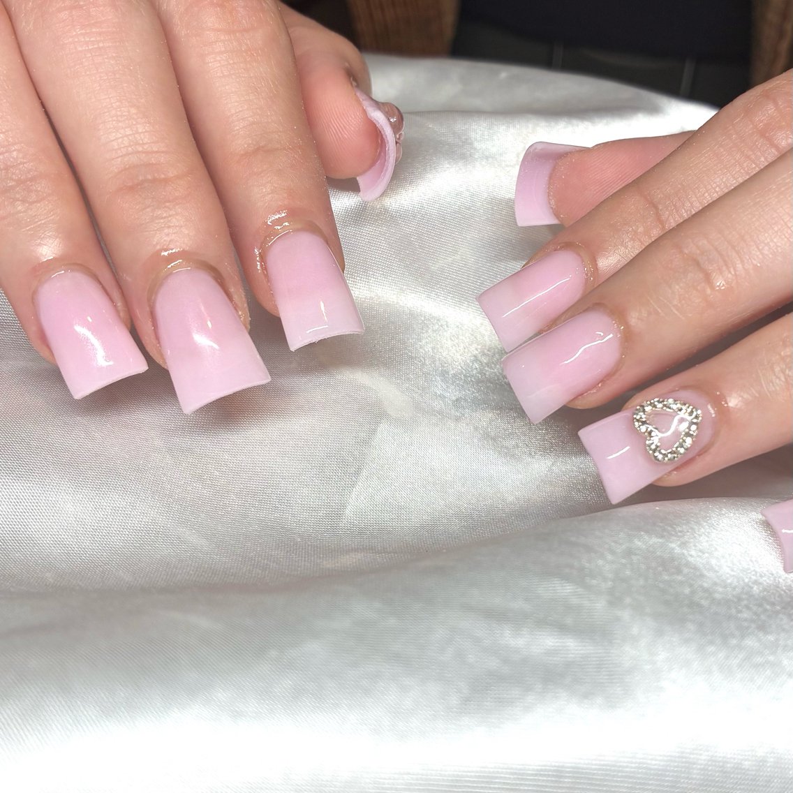 ネイル ハンドネイル Nail ヌシん家 AKANEのネイルデザイン
