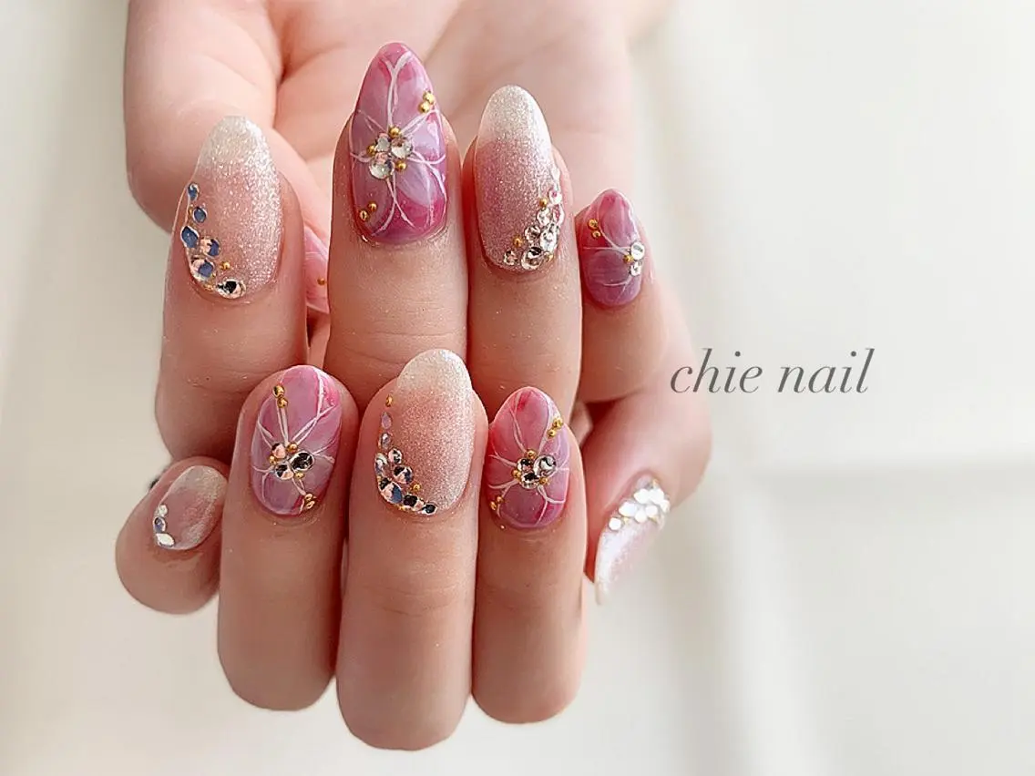 ネイル 森ノ宮❤︎ chieのネイルデザイン