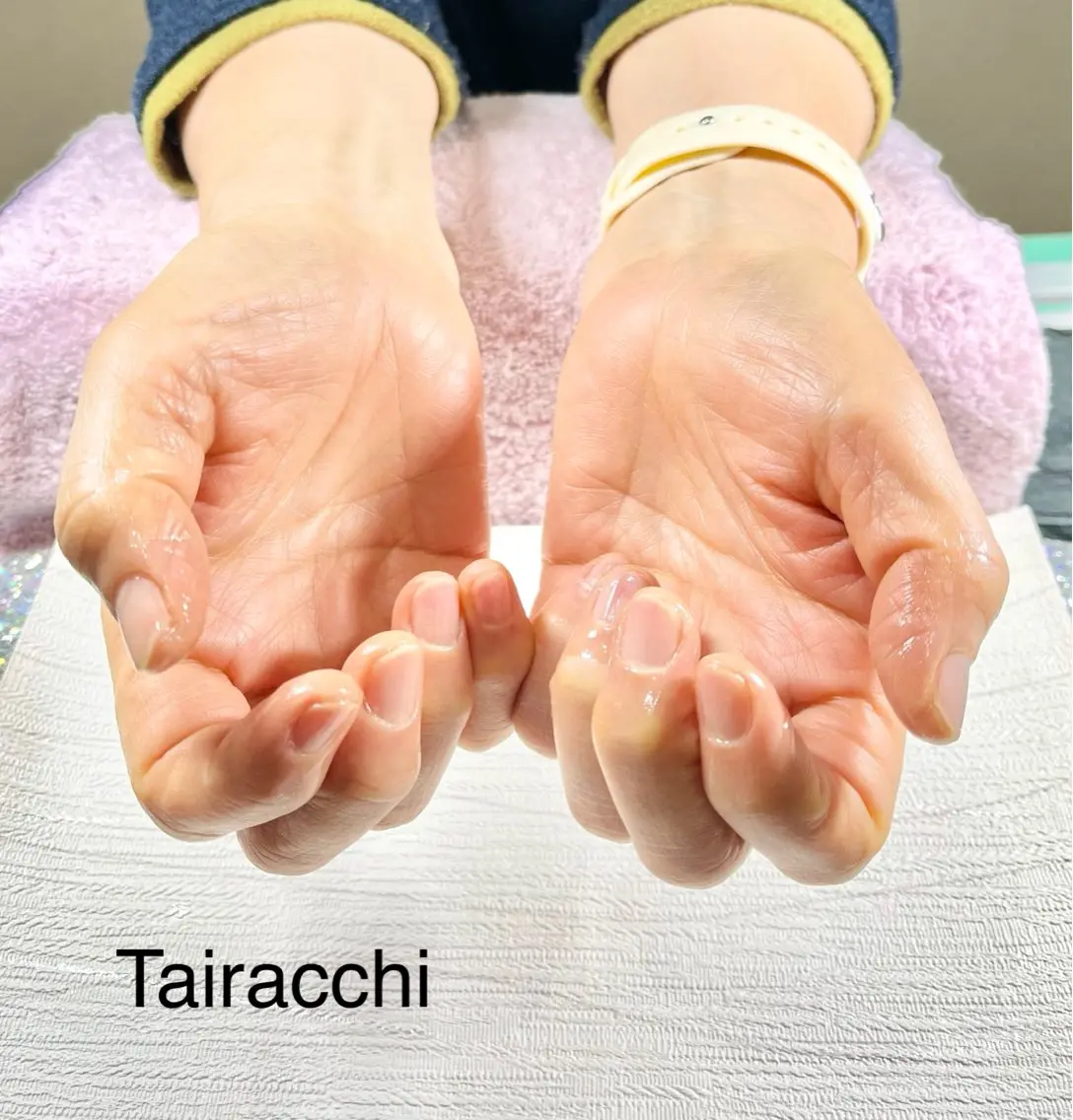 ネイル ラメ(グリッター) ハンドケア Tairacchi タイラッチのネイルデザイン