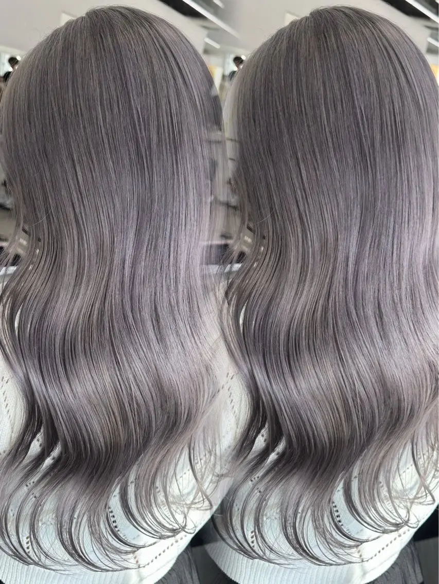 ロング カラー ヘアアレンジ ベージュカラー ブリーチ 抜きっぱなしブロンド ブロンド ブラウンカラー ヘアカラー 原宿ハイトーンカラー 🌼みるい🌼のヘアスタイル