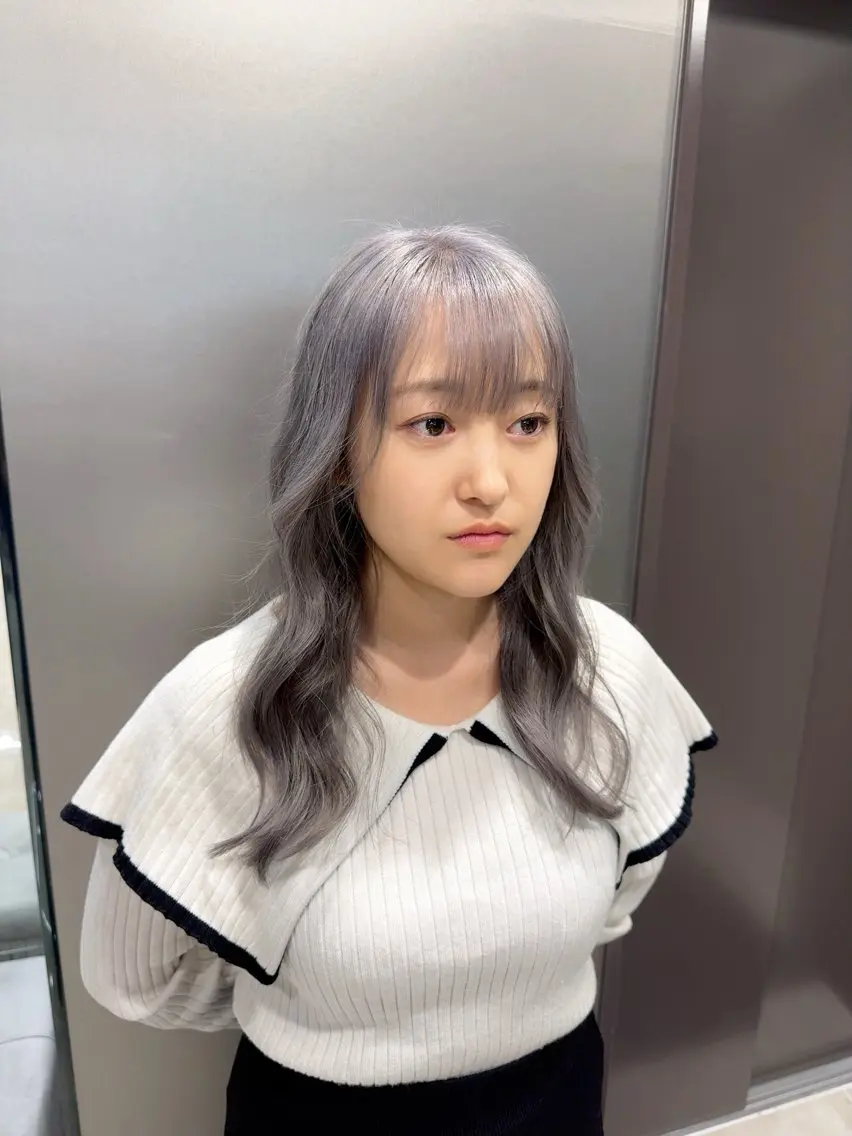 セミロング ヘアカラー cocoa 💫のヘアスタイル