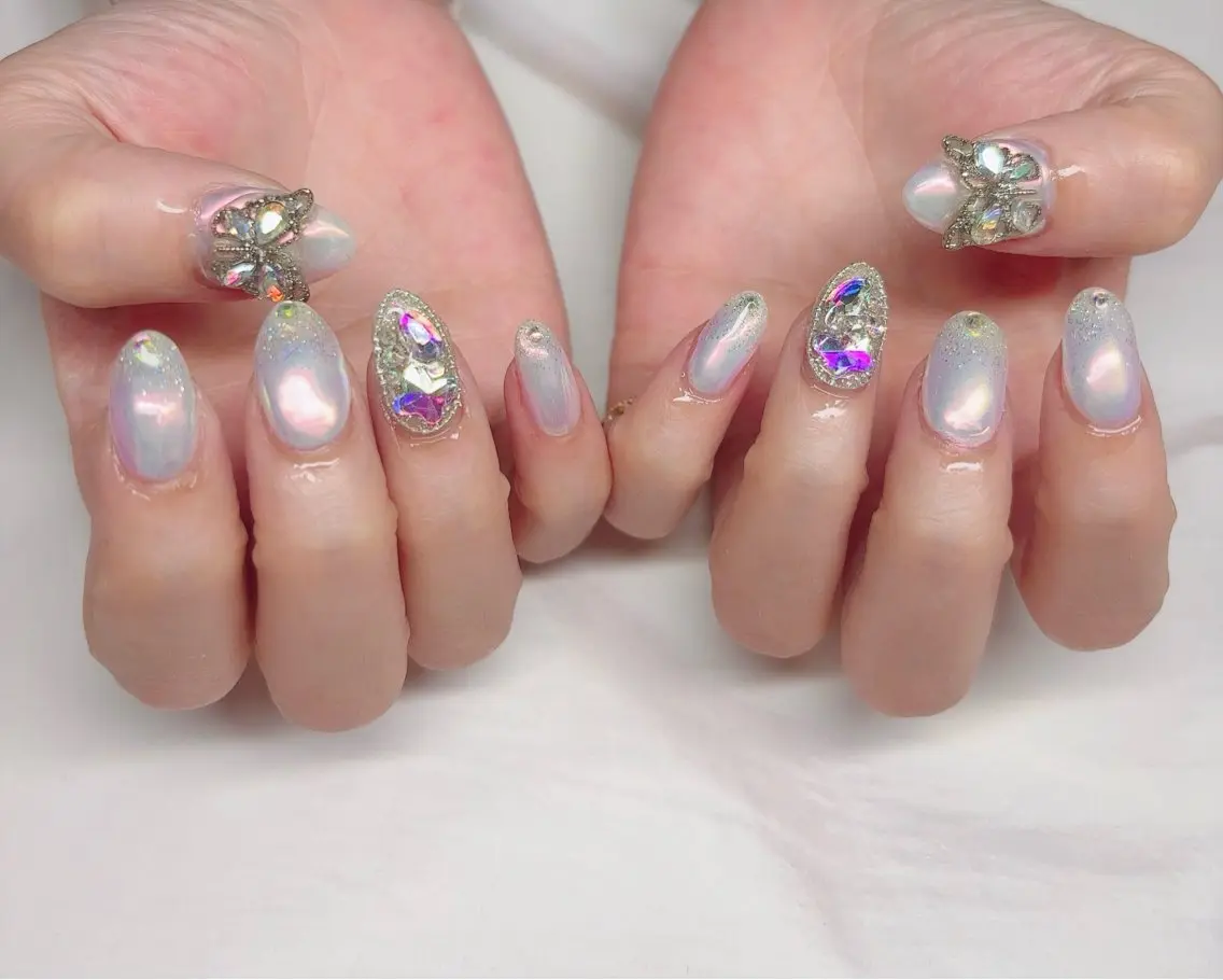 ネイル オーロラネイル ミラーネイル ハンドネイル Nail_by N1のネイルデザイン