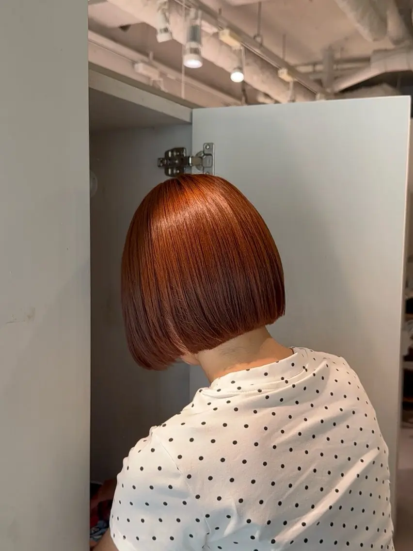 ショート カラー ベージュカラー ブリーチ ダブルカラー ブリーチなしカラー オレンジ カット ヘアカラー トリートメント 暖色カラー/艶髪/ 韓国/ひなのヘアスタイル