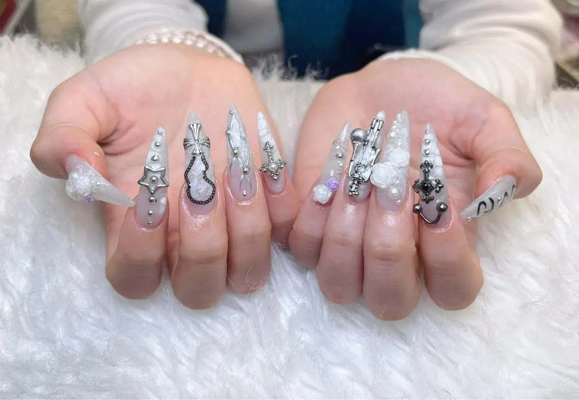ネイル アートネイル 成人式 ジェルネイル ニュアンスネイル 夏ネイル ハンドネイル Jenn Nail Salonのネイルデザイン