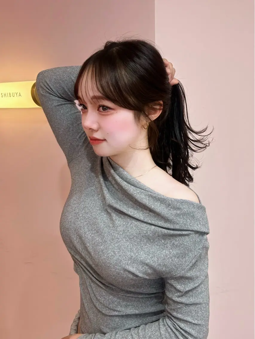セミロング 顔周りカット 小顔カット 透明感カラー♡ 原宿美容室￤Rinaのヘアスタイル