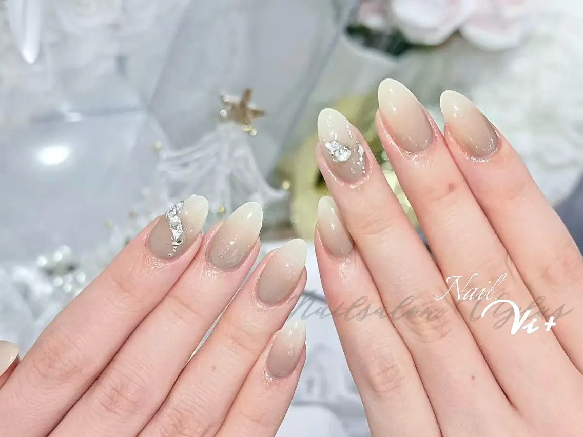ネイル ハンドネイル ✨Nailsalon Vi+✨のネイルデザイン