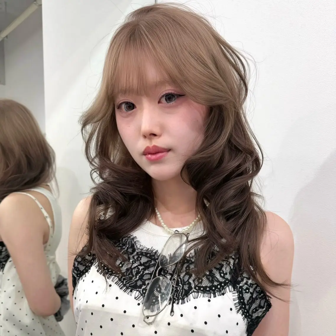 セミロング カラー ベージュカラー ブラウンカラー ブラウンベージュ 透明感カラー 韓国風ヘア 🤍ハイトーン 🤍VIVIE🤍のヘアスタイル