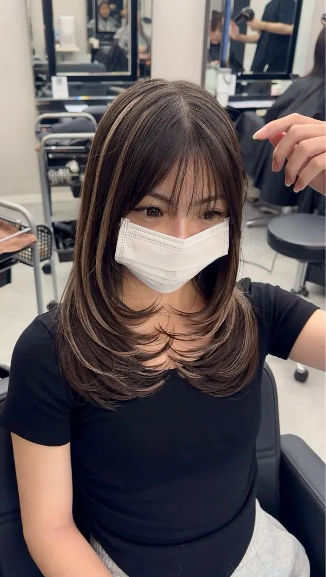 セミロング カラー ベージュカラー ブラウンカラー ハイライトカラー エクステ ハイライト ヘアカラー エクステ りくや/エクステ /ギャル/レイヤーのヘアスタイル