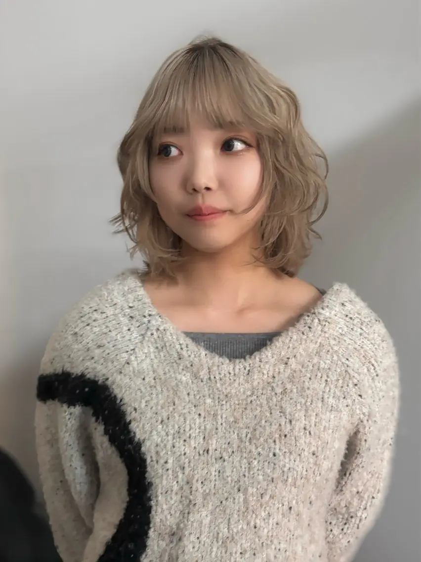 ミディアム 顔周りカット 髪質改善 韓国風ヘア レイヤーカット 小顔カット ムラ修正ブリーチ 山田眞之介のヘアスタイル