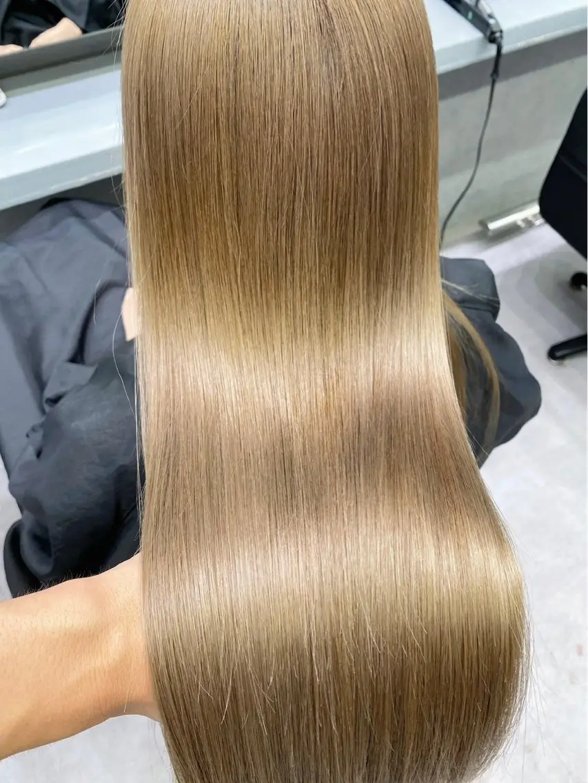 ロング ヘアカラー トリートメント 【elyts】 𝑲𝑶𝑼𝑲𝑰のヘアスタイル