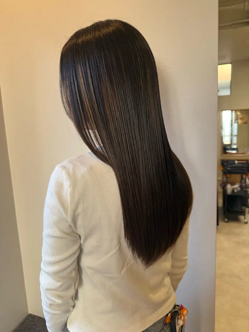 ロング 💛🤍U too e’s /店長🧸のヘアスタイル