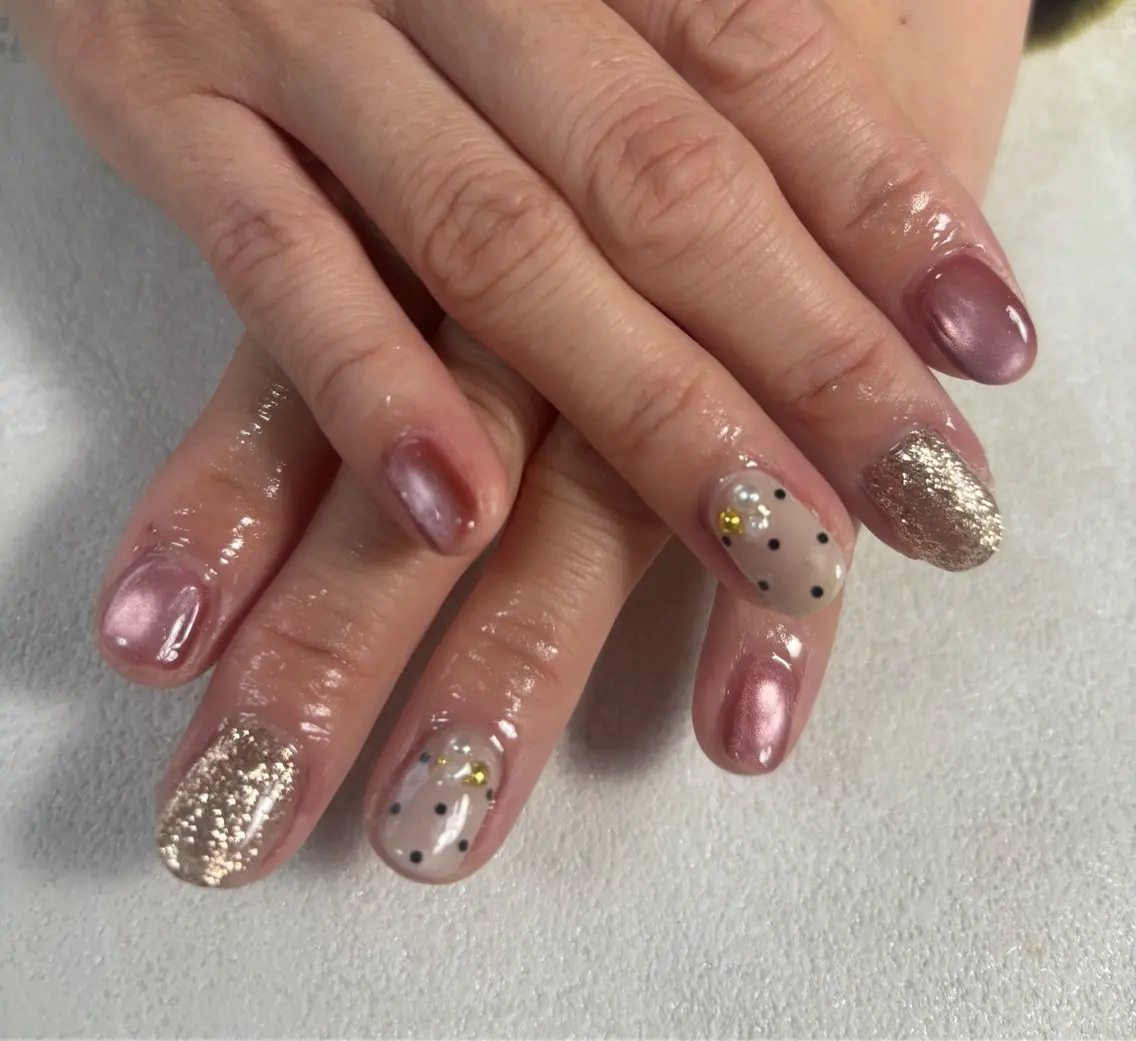 ネイル オーロラネイル フットネイル フレンチネイル ジェルネイル ハート ハンドネイル kiki nail たまプラーザのネイルデザイン