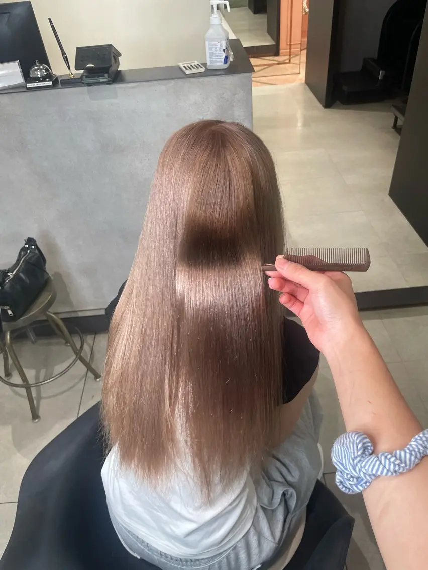 ロング カラー offwhite Nano🪩🧡のヘアスタイル