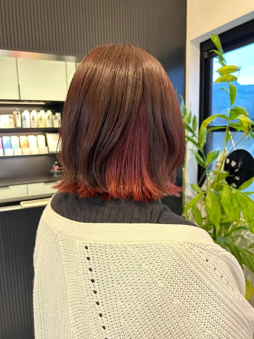 ミディアム カラー カット ヘアカラー トリートメント SHIINA シイナのヘアスタイル