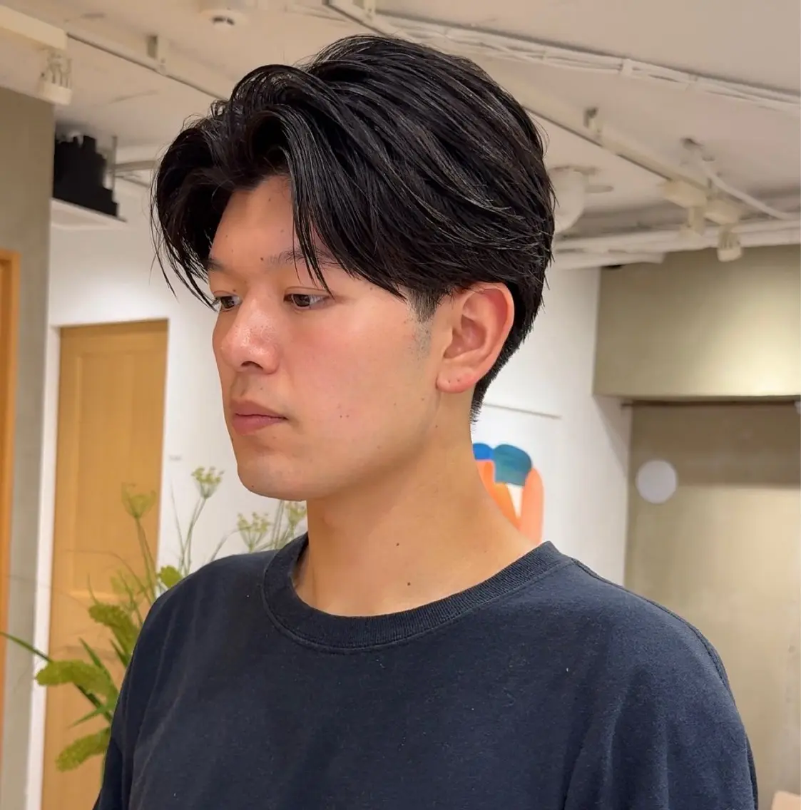 ショート メンズ センターパート ダウンパーマ フェザーパーマ メンズパーマ スパイキーショート カット ニュアンスパーマ 田形清流のヘアスタイル