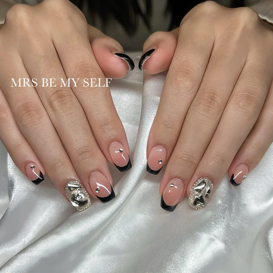 ネイル チークネイル フレンチネイル MRS/ miyu🎀のネイルデザイン