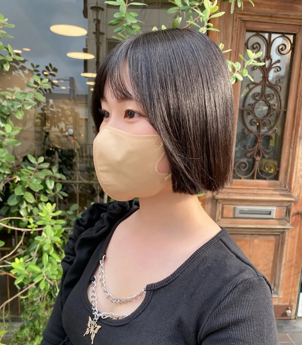 ショート ボブ 顔周りカット 小顔カット こやなぎ れいなのヘアスタイル